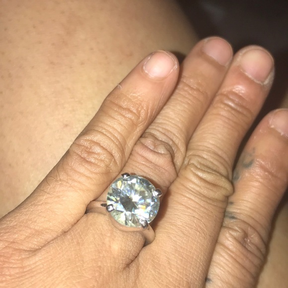 Diamond set - Picture 3 of 4